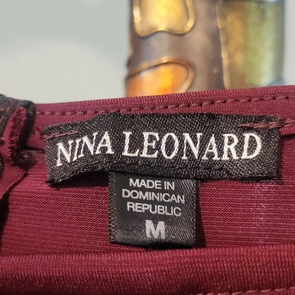 Nina Leonard 3/4 Sleeve Jumpsuit in Wine, Size Medium - Picture 7 of 13